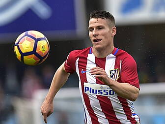 Kevin Gameiro sets one of La L...